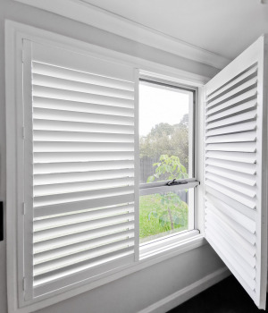 Large-Plantation-shutters